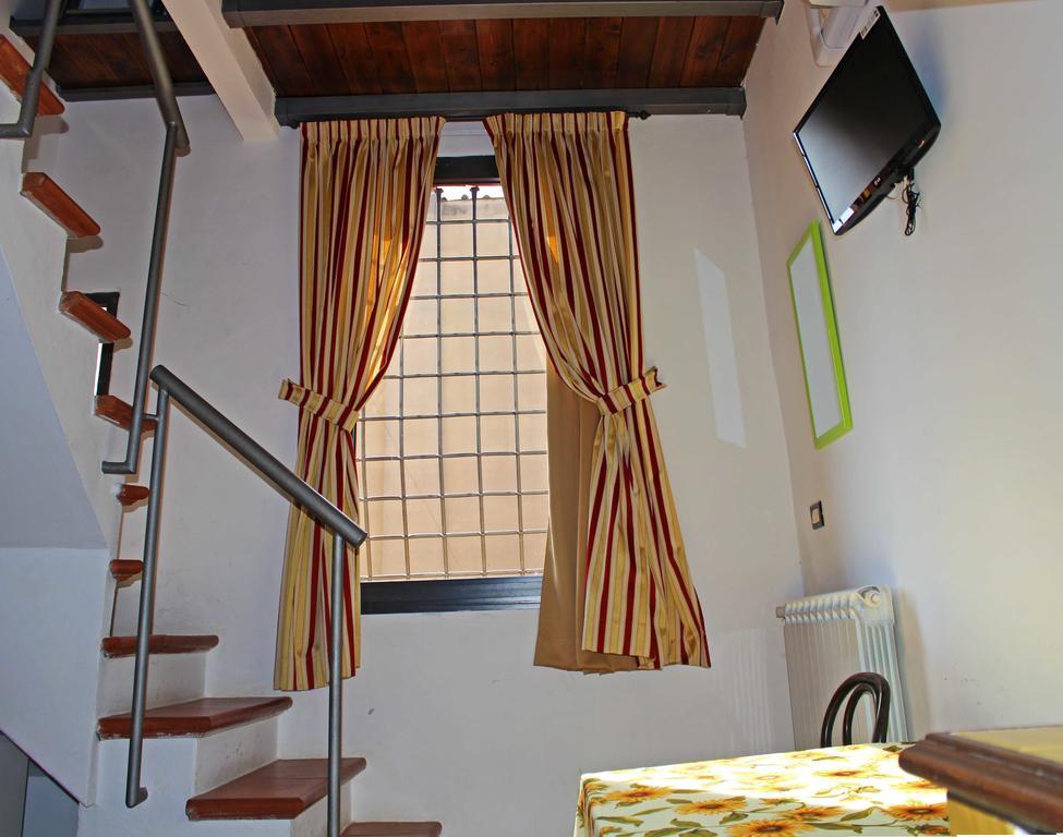 แม็กซ์ อพาร์ตเมนต์ Hotel ฟลอเรนซ์ ห้อง รูปภาพ