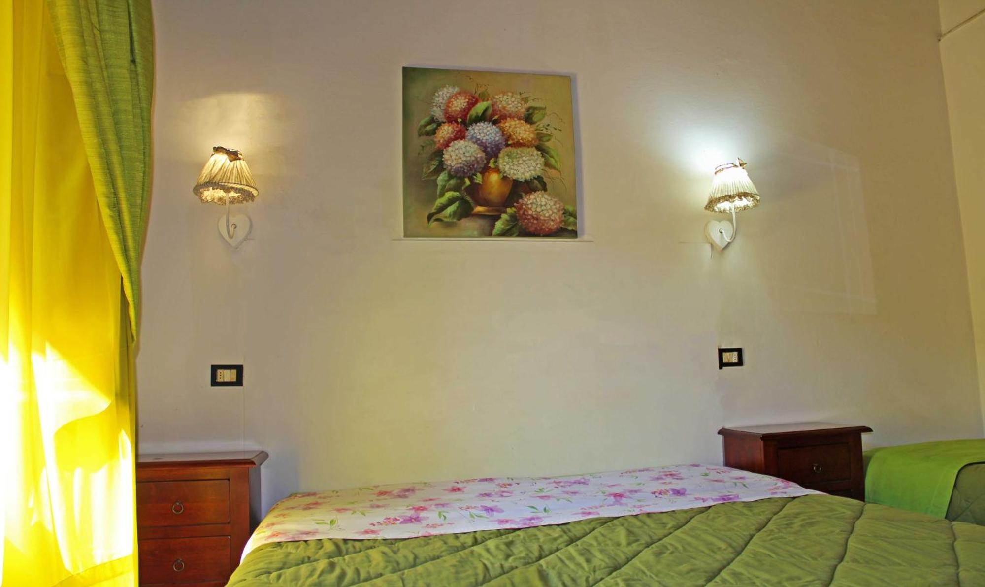 แม็กซ์ อพาร์ตเมนต์ Hotel ฟลอเรนซ์ ห้อง รูปภาพ